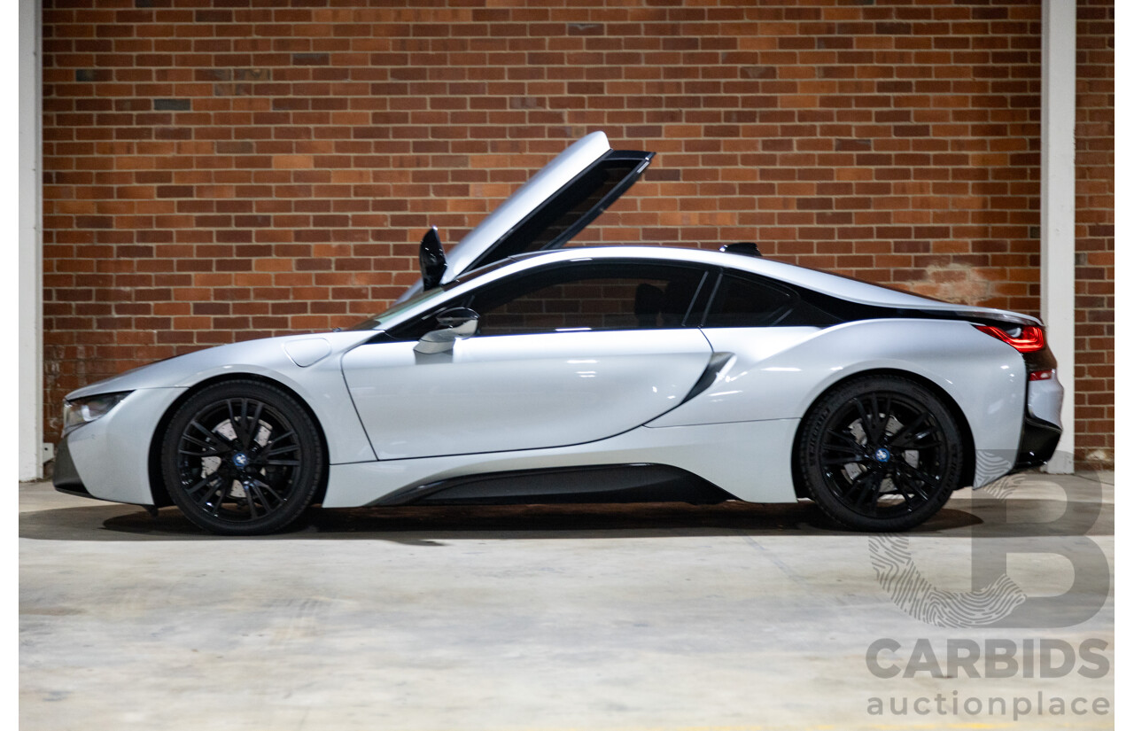7/2016 BMW i8 Hybrid I12 (AWD) 2d Coupe Iconic Silver Metallic Turbo 1.5L