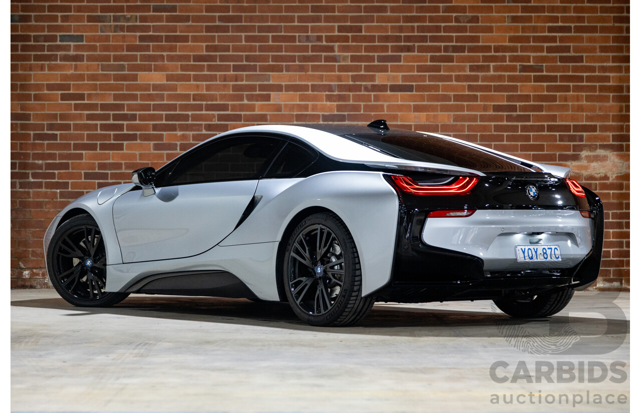 7/2016 BMW i8 Hybrid I12 (AWD) 2d Coupe Iconic Silver Metallic Turbo 1.5L