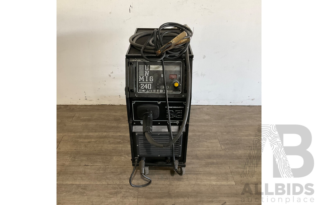 UNIMIG Pro-Craft 240 - MIG Welder