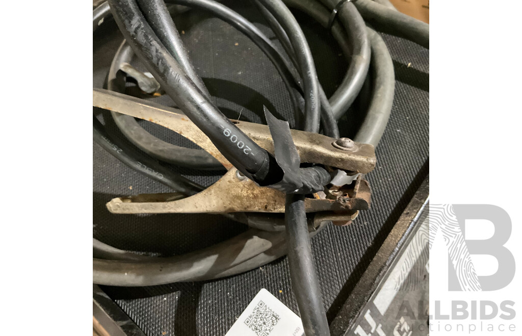 UNIMIG Pro-Craft 240 - MIG Welder