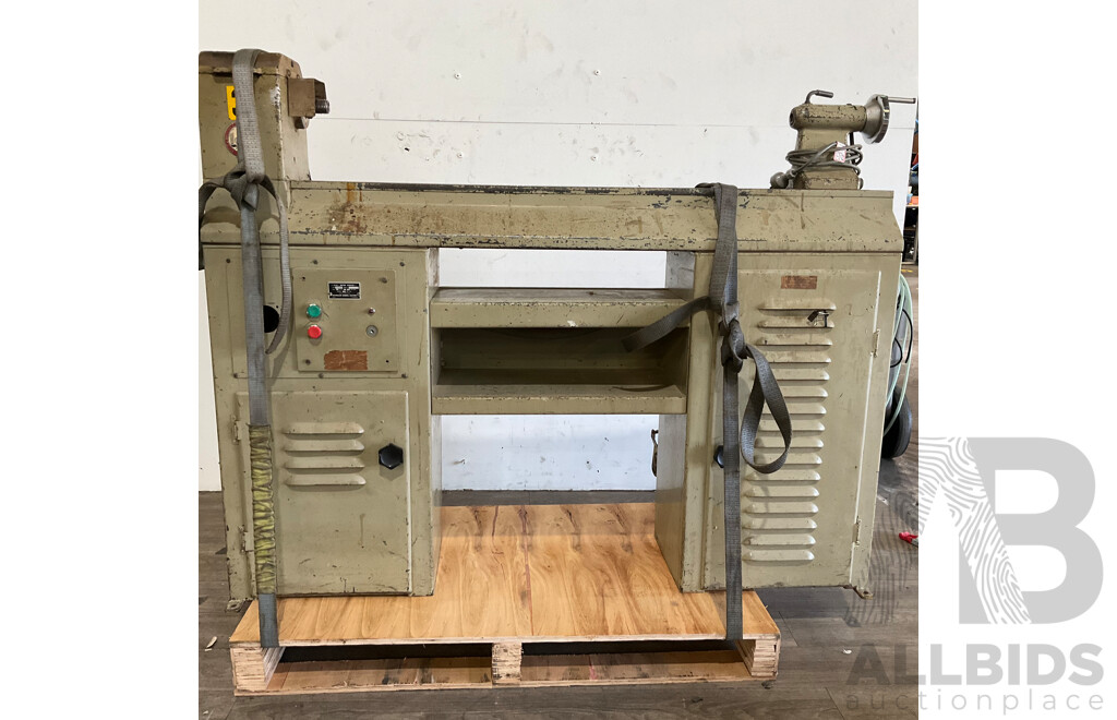 WOODFAST Wood Lathe