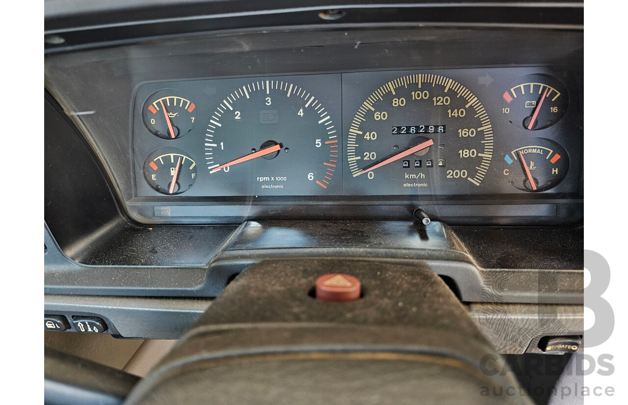 10/1991 Ford Falcon GL EAII 4d Wagon Blue 3.9L