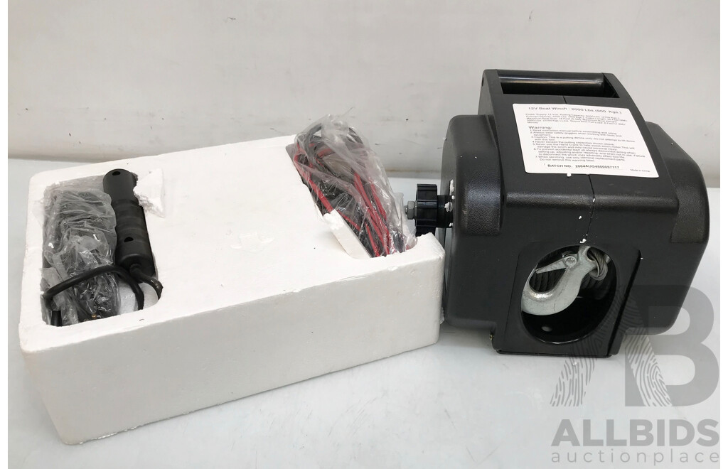 Super Gear 12V Boat Winch - Brand New