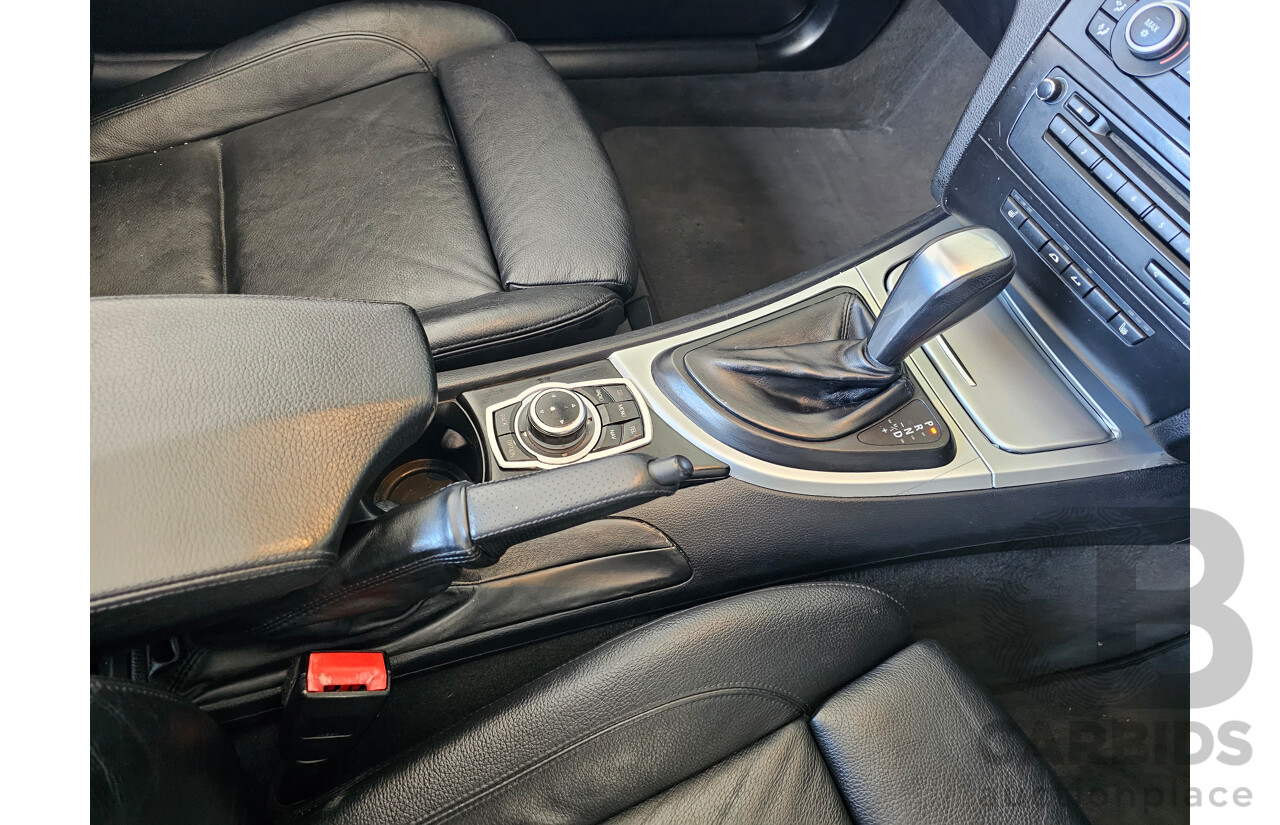 4/2009 BMW 125i E88 MY09 2d Convertible White 3.0L - Msport