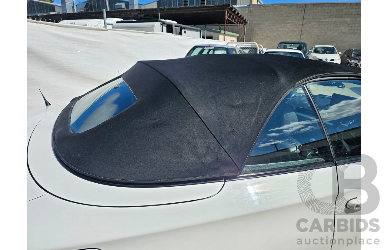 4/2009 BMW 125i E88 MY09 2d Convertible White 3.0L - Msport