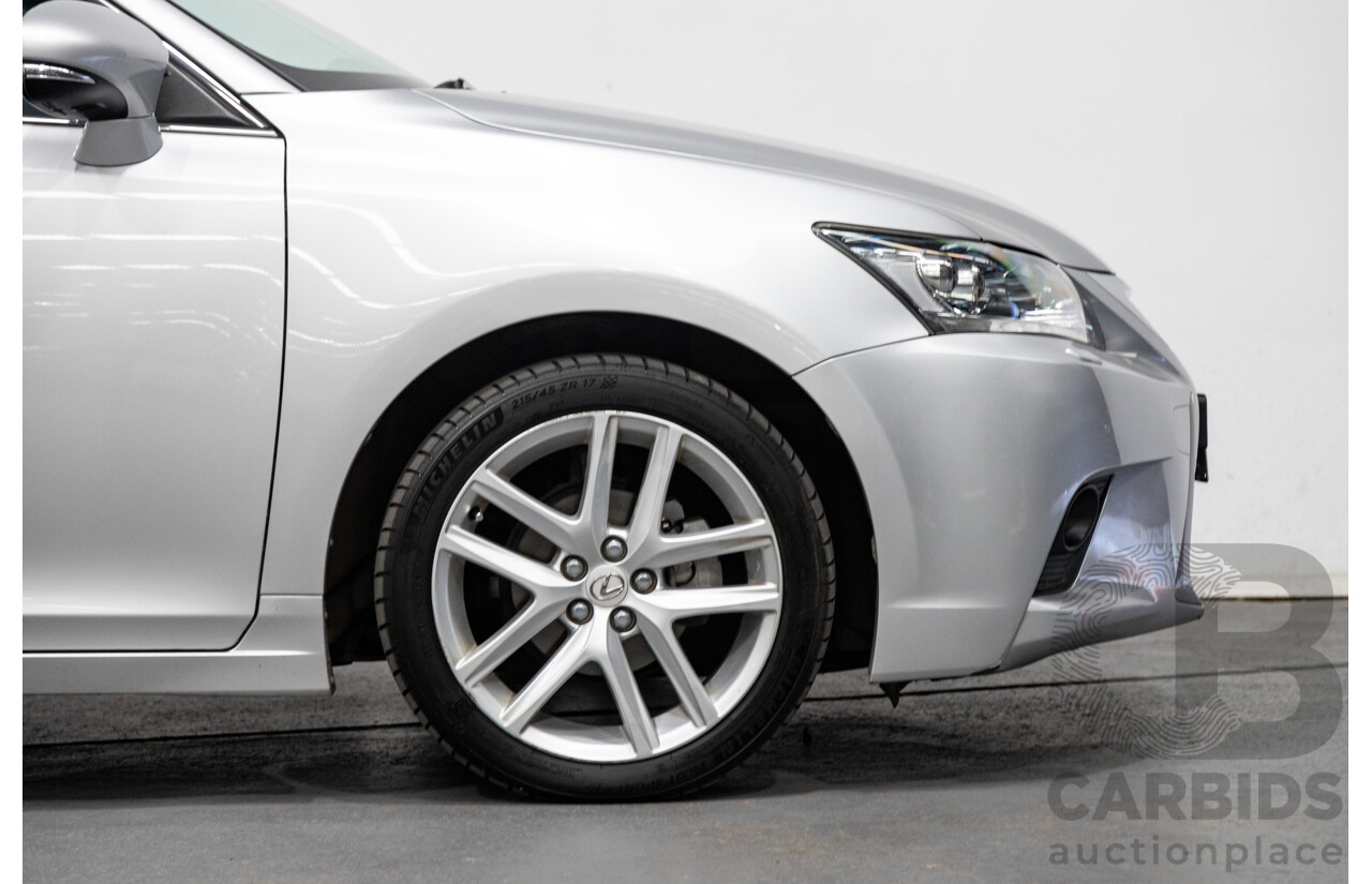 02/2015 Lexus CT 200H Hybrid Sports Luxury ZWA10R MY15 5D Hatchback Metallic Silver 1.8L