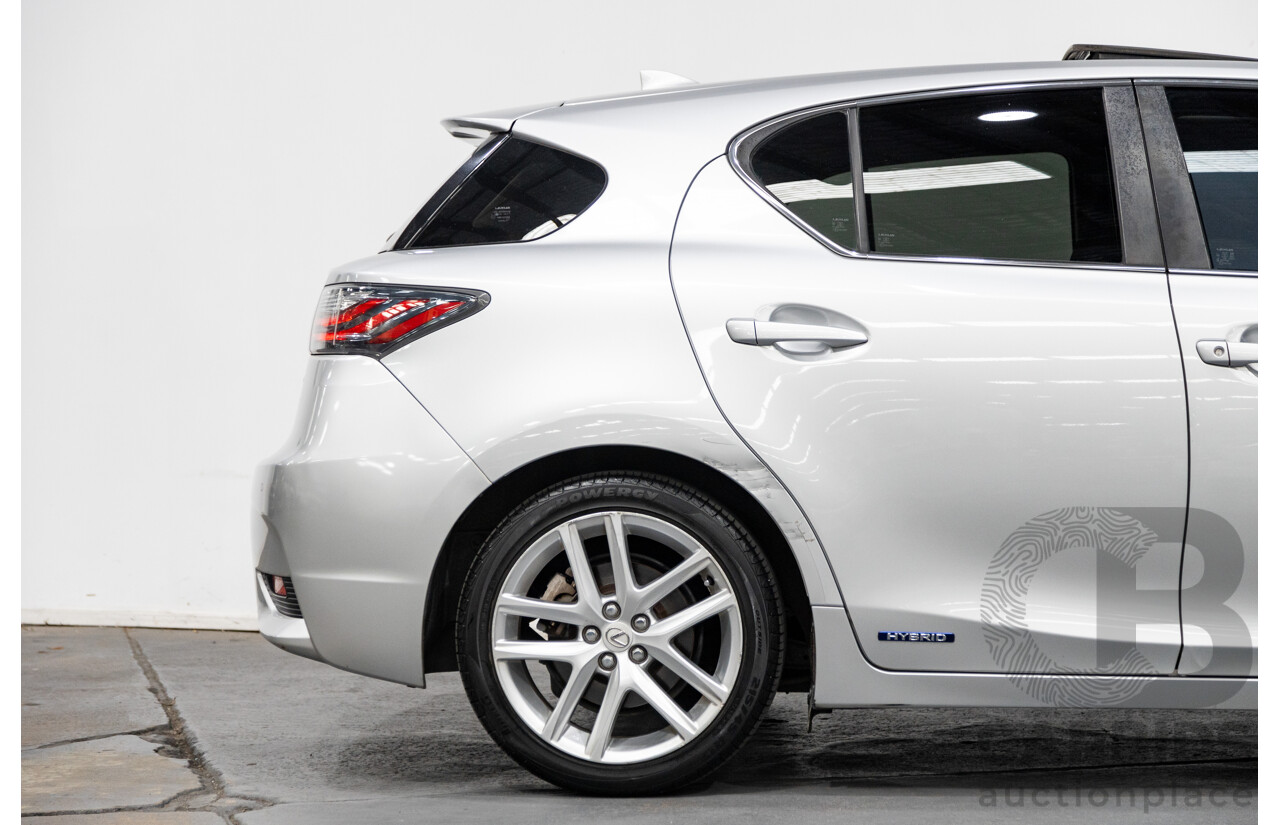 02/2015 Lexus CT 200H Hybrid Sports Luxury ZWA10R MY15 5D Hatchback Metallic Silver 1.8L