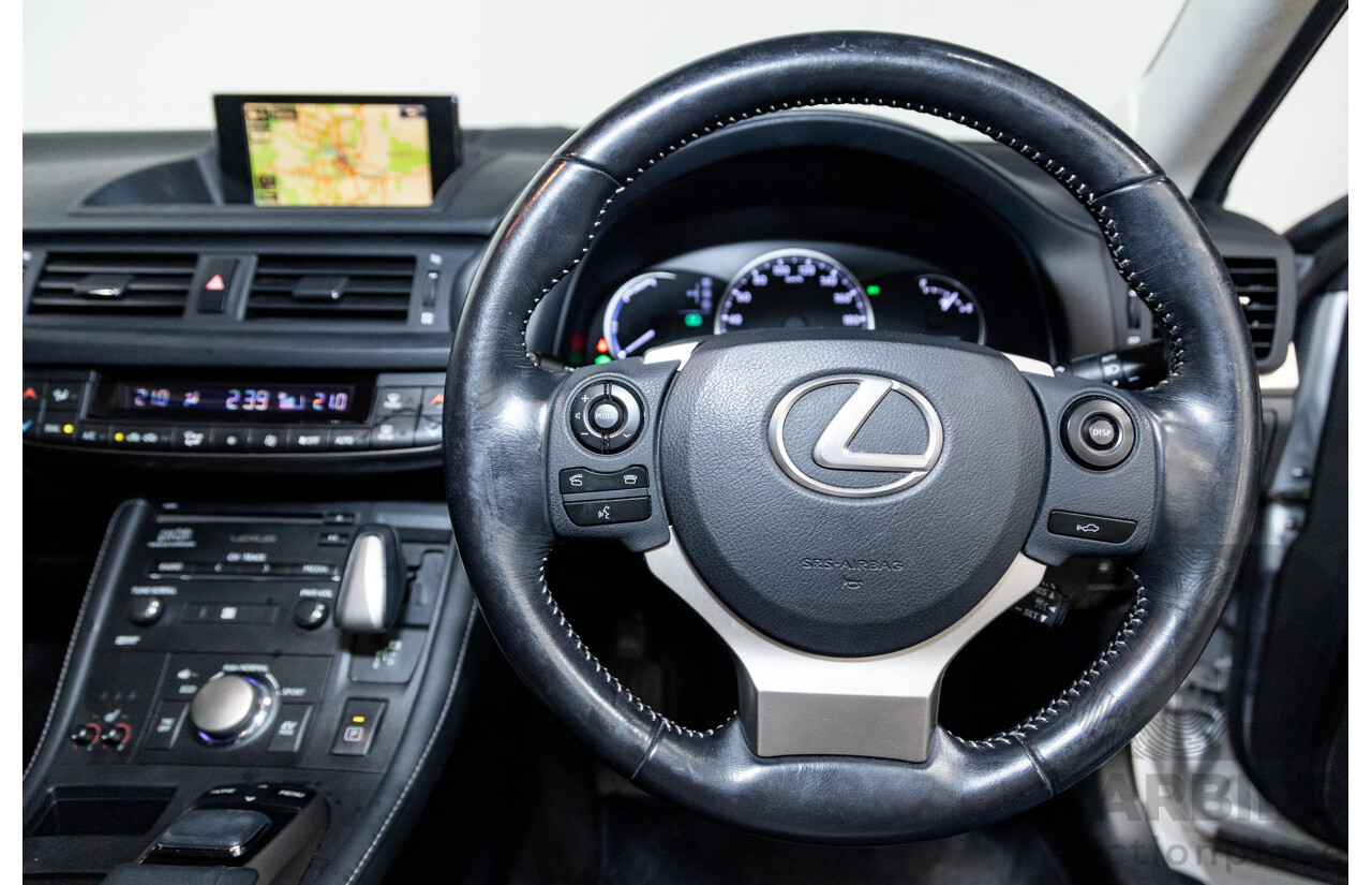 02/2015 Lexus CT 200H Hybrid Sports Luxury ZWA10R MY15 5D Hatchback Metallic Silver 1.8L