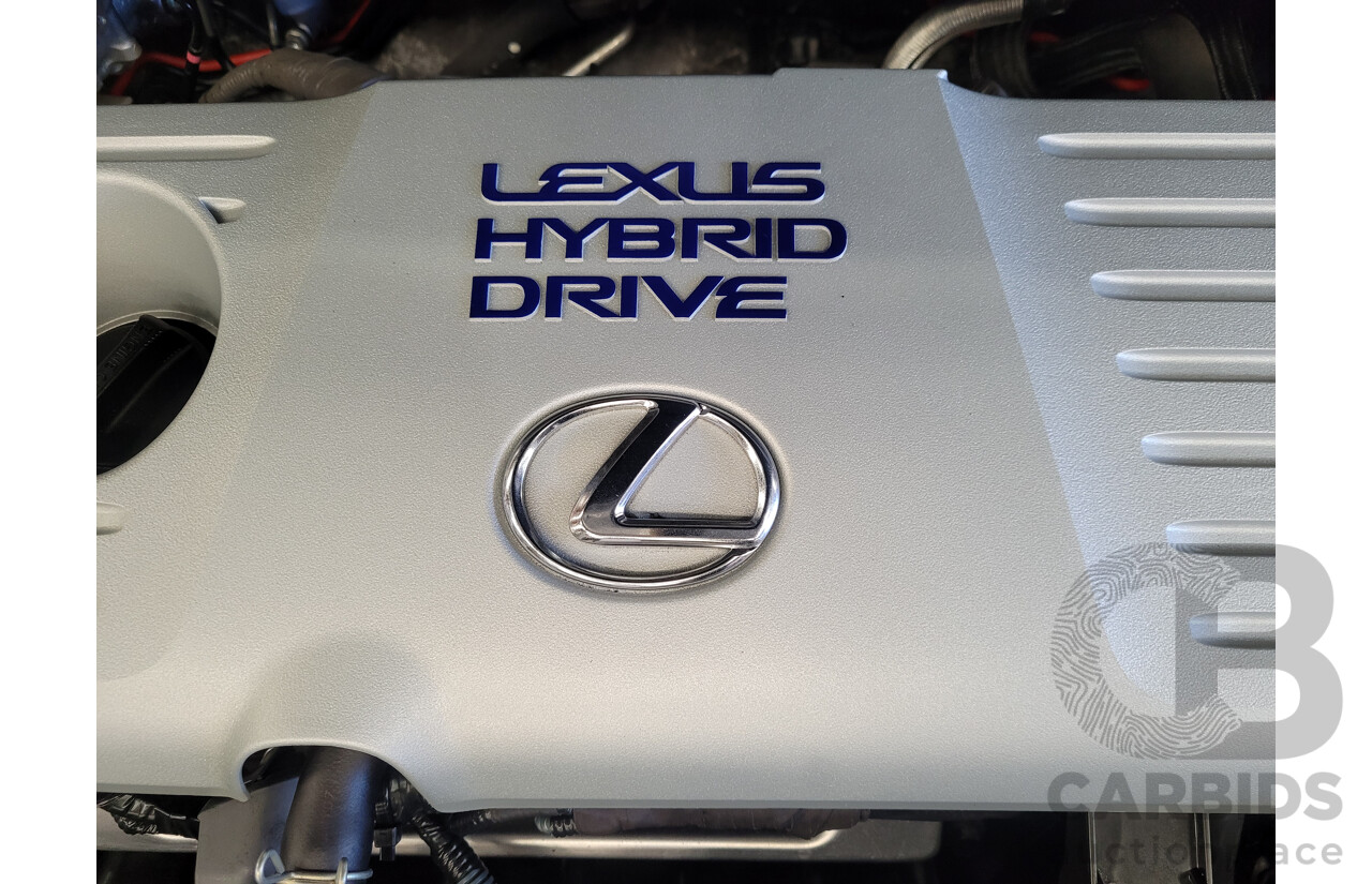 02/2015 Lexus CT 200H Hybrid Sports Luxury ZWA10R MY15 5D Hatchback Metallic Silver 1.8L