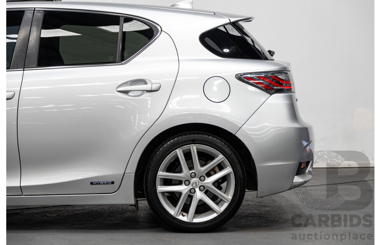02/2015 Lexus CT 200H Hybrid Sports Luxury ZWA10R MY15 5D Hatchback Metallic Silver 1.8L
