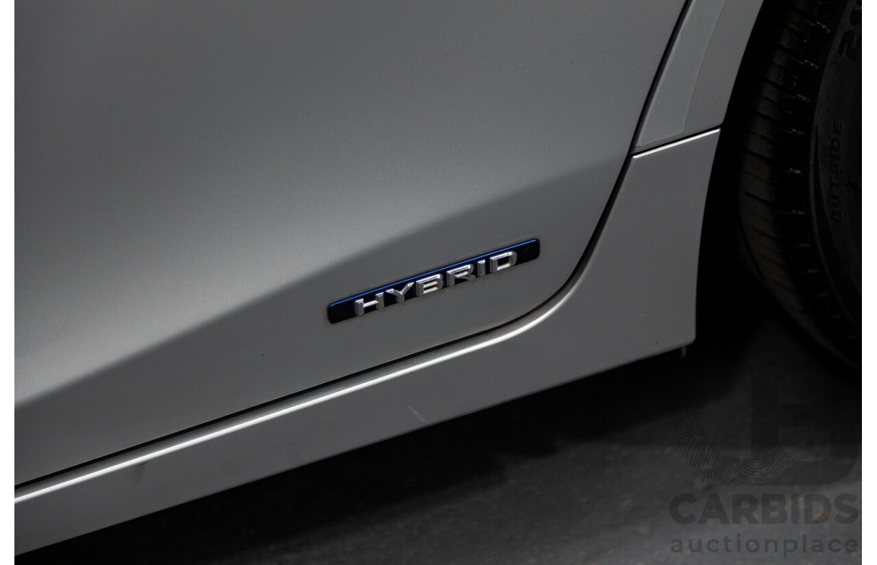 02/2015 Lexus CT 200H Hybrid Sports Luxury ZWA10R MY15 5D Hatchback Metallic Silver 1.8L