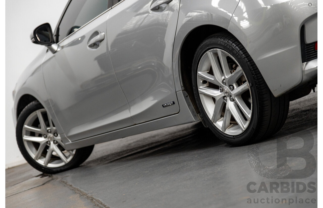 02/2015 Lexus CT 200H Hybrid Sports Luxury ZWA10R MY15 5D Hatchback Metallic Silver 1.8L