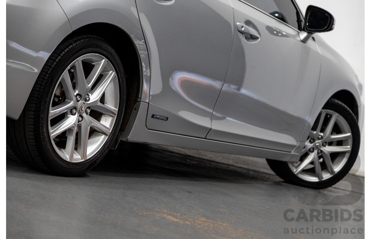 02/2015 Lexus CT 200H Hybrid Sports Luxury ZWA10R MY15 5D Hatchback Metallic Silver 1.8L