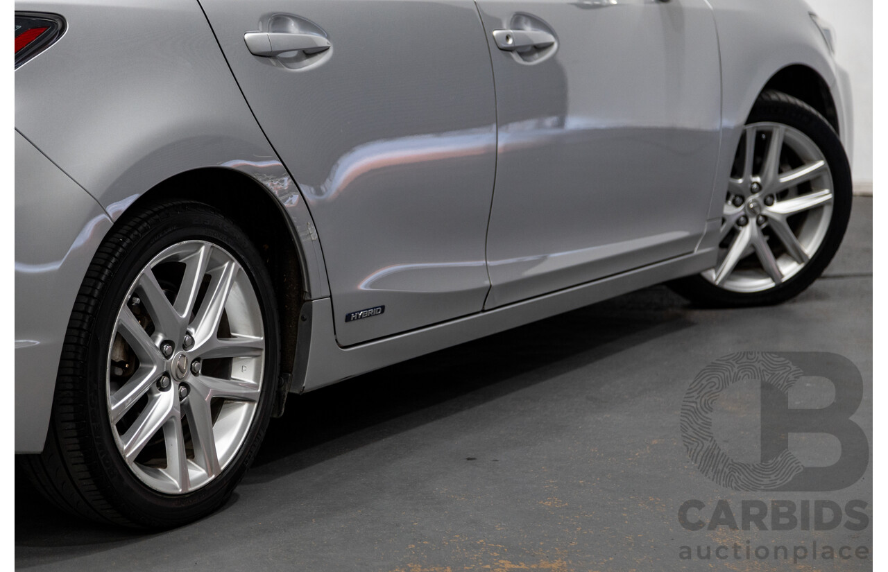 02/2015 Lexus CT 200H Hybrid Sports Luxury ZWA10R MY15 5D Hatchback Metallic Silver 1.8L