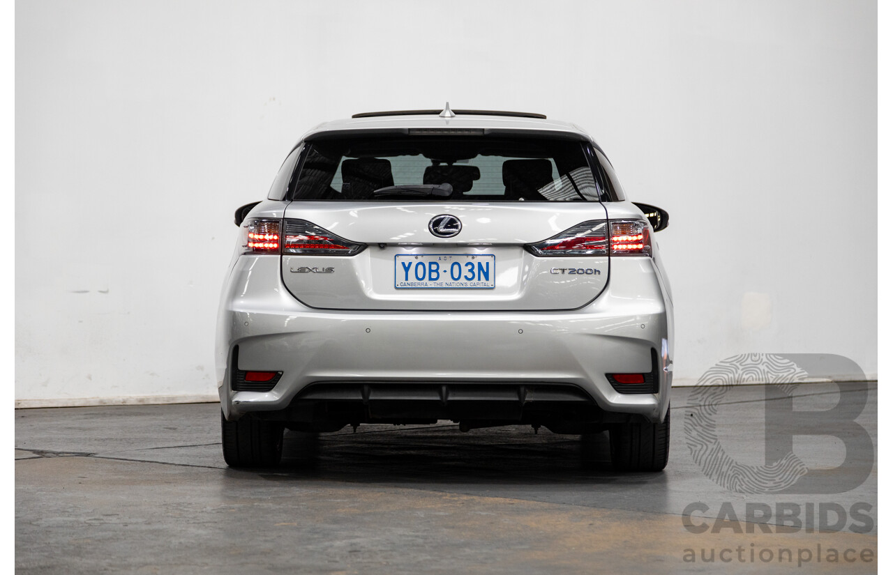 02/2015 Lexus CT 200H Hybrid Sports Luxury ZWA10R MY15 5D Hatchback Metallic Silver 1.8L