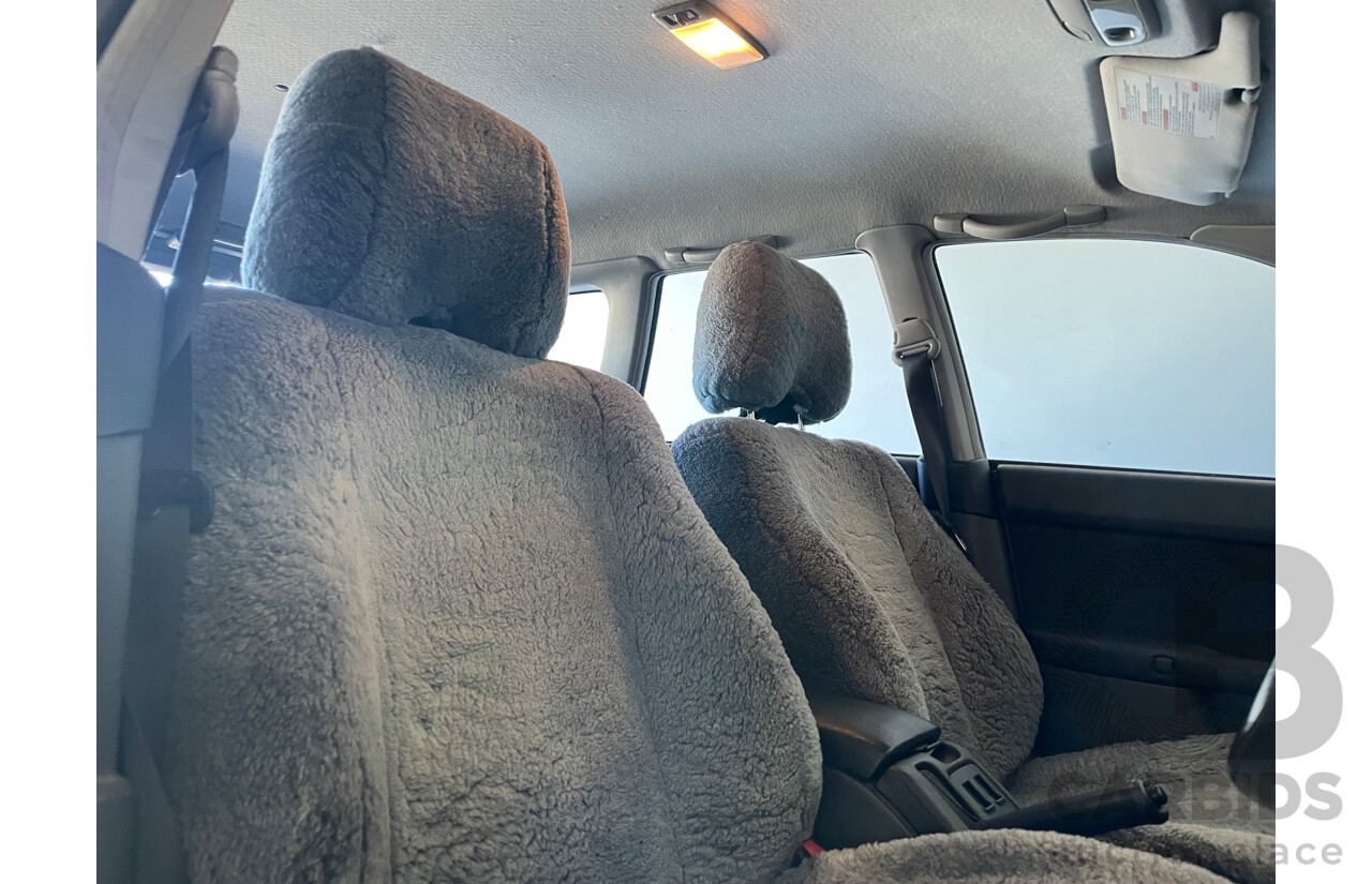 09/2001 Subaru Outback  AWD MY01 4D Wagon Red 2.5L