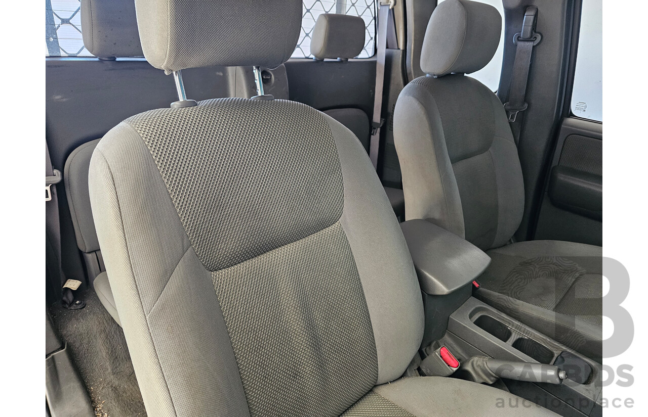 4/2009 Nissan Navara ST-X (4x4) D40 King C/Chas Grey 2.5L