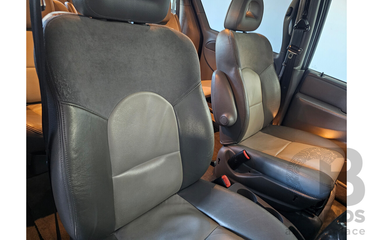 8/2007 Chrysler Grand Voyager Limited RG 05 UPGRADE 4d Wagon Blue 3.3L