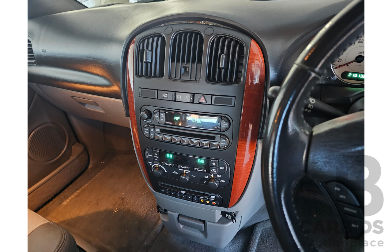 8/2007 Chrysler Grand Voyager Limited RG 05 UPGRADE 4d Wagon Blue 3.3L