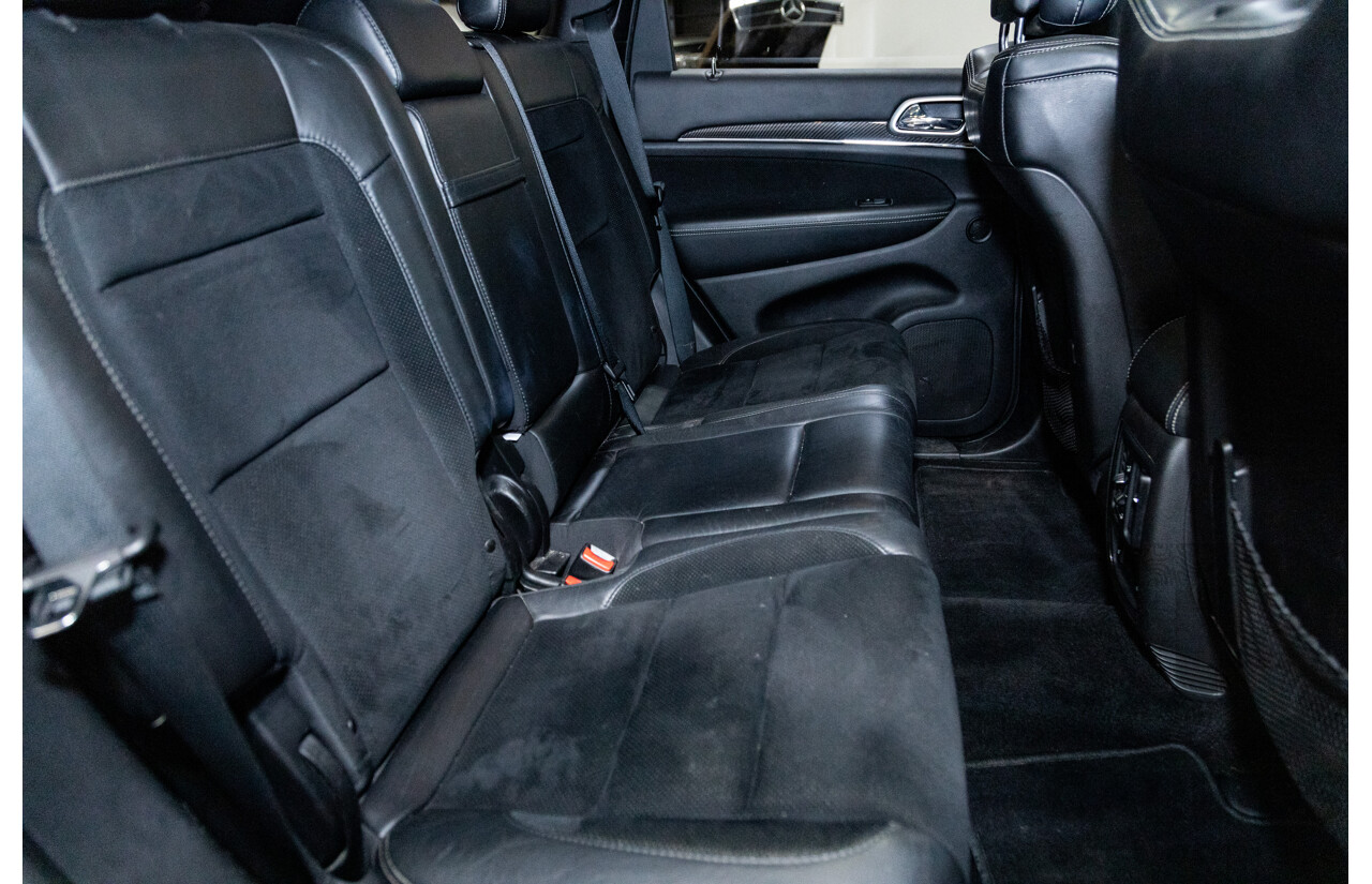 01/2013 Jeep Grand Cherokee SRT 8 Vapour Edition (AWD) WK MY13 4D Wagon Brilliant Black V8 6.4L