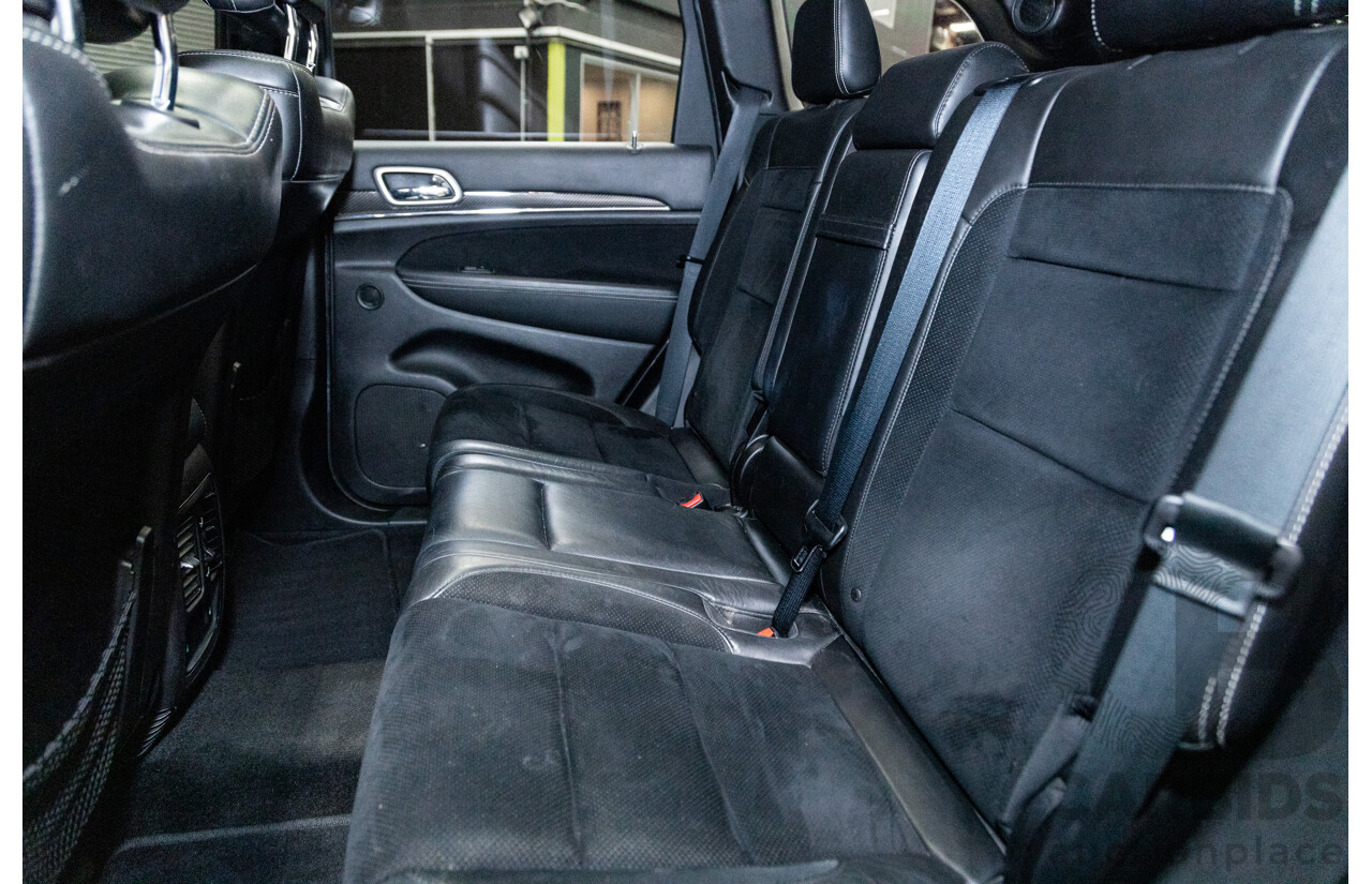 01/2013 Jeep Grand Cherokee SRT 8 Vapour Edition (AWD) WK MY13 4D Wagon Brilliant Black V8 6.4L