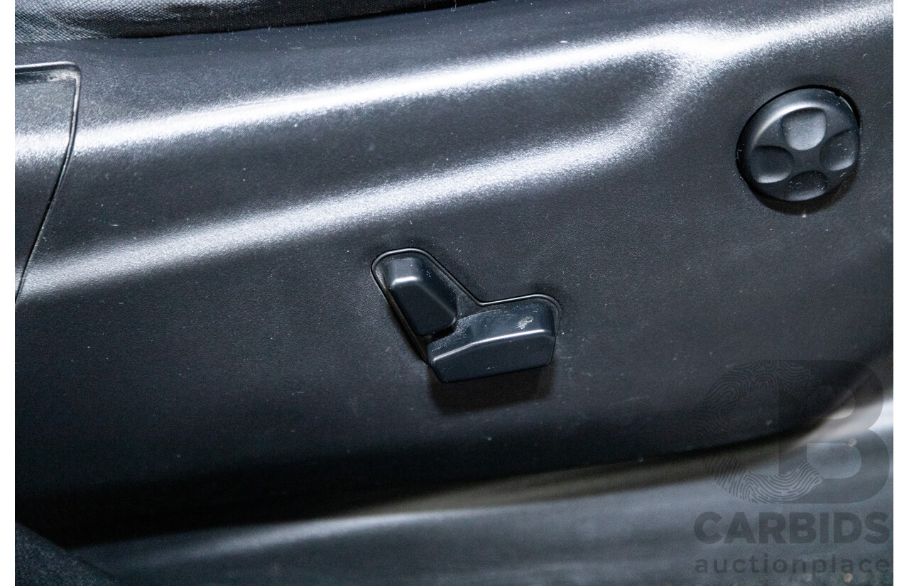 01/2013 Jeep Grand Cherokee SRT 8 Vapour Edition (AWD) WK MY13 4D Wagon Brilliant Black V8 6.4L