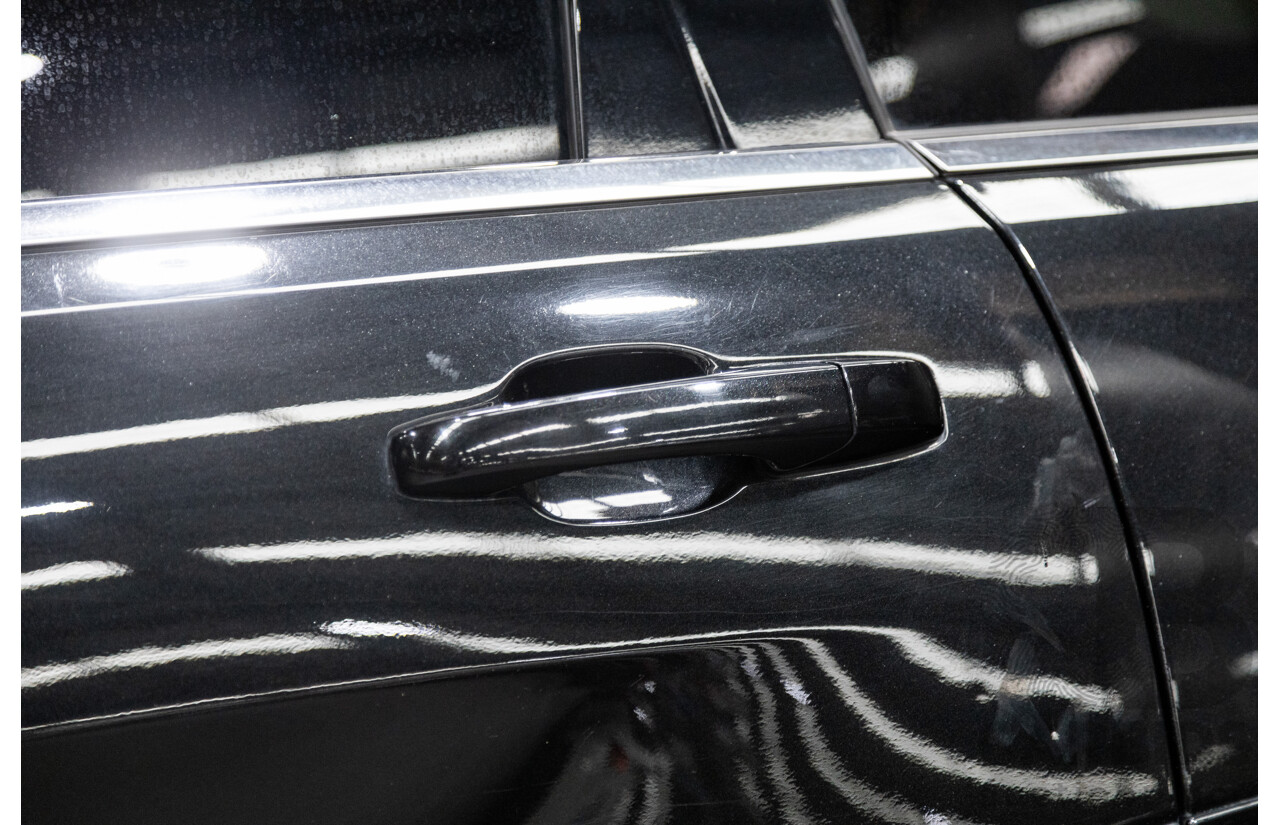 01/2013 Jeep Grand Cherokee SRT 8 Vapour Edition (AWD) WK MY13 4D Wagon Brilliant Black V8 6.4L