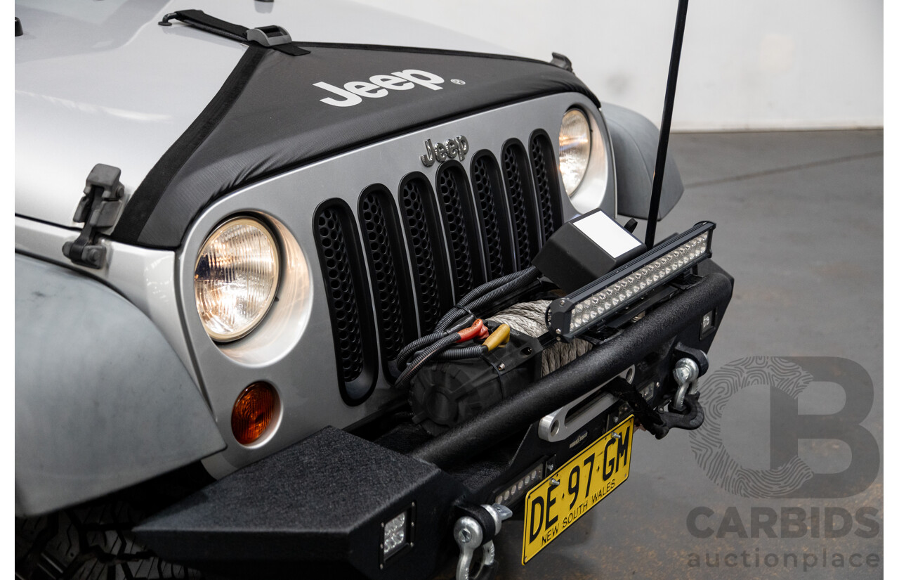 11/2010 Jeep Wrangler Unlimited Sport (4x4) JK MY09 4D Hardtop Convertible Silver V6 3.8L