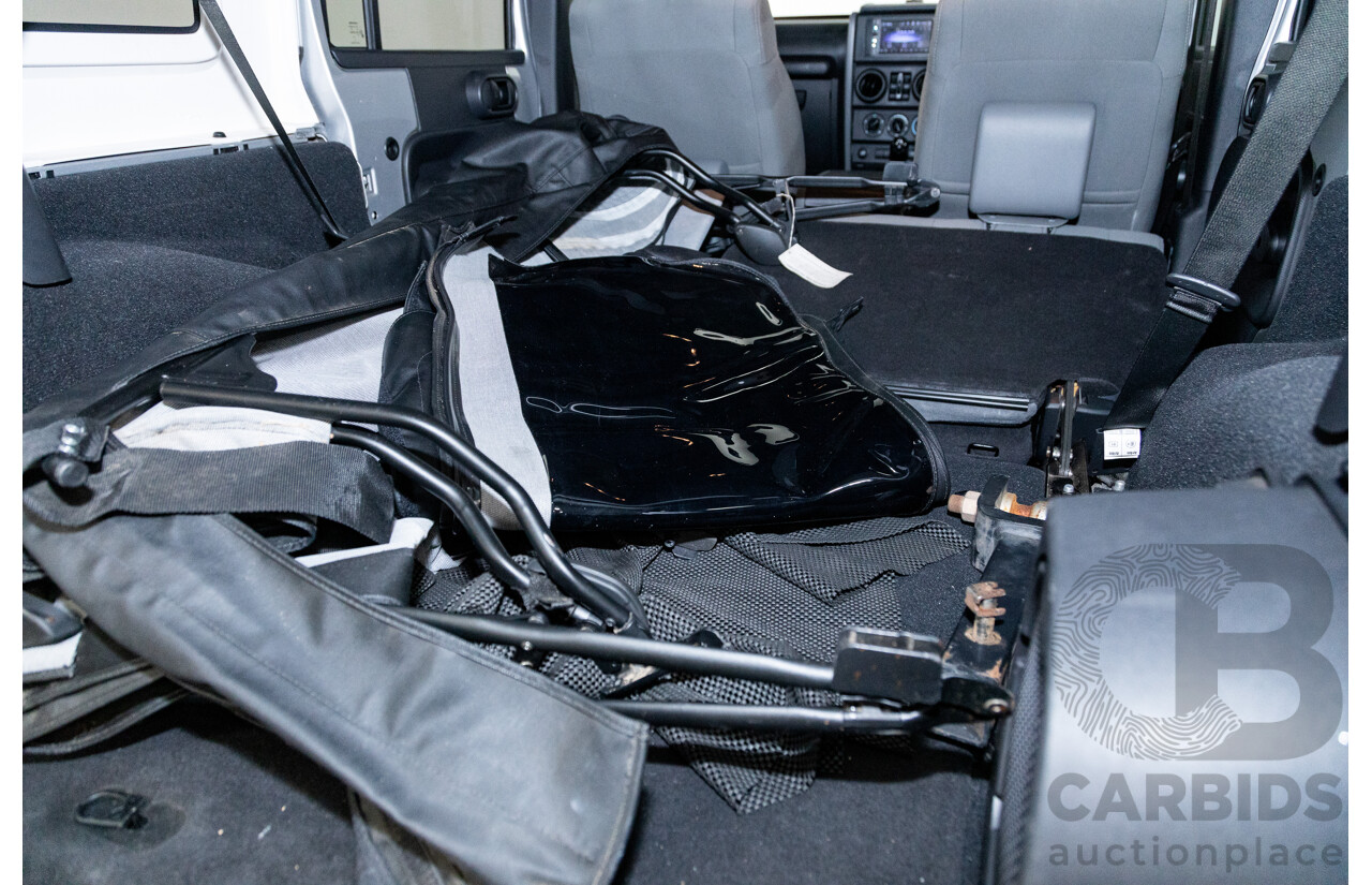 11/2010 Jeep Wrangler Unlimited Sport (4x4) JK MY09 4D Hardtop Convertible Silver V6 3.8L