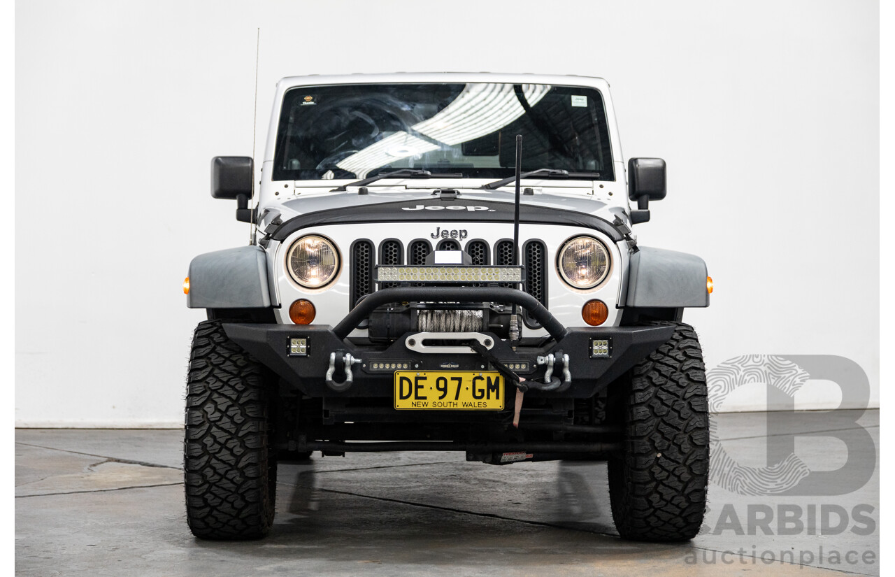 11/2010 Jeep Wrangler Unlimited Sport (4x4) JK MY09 4D Hardtop Convertible Silver V6 3.8L