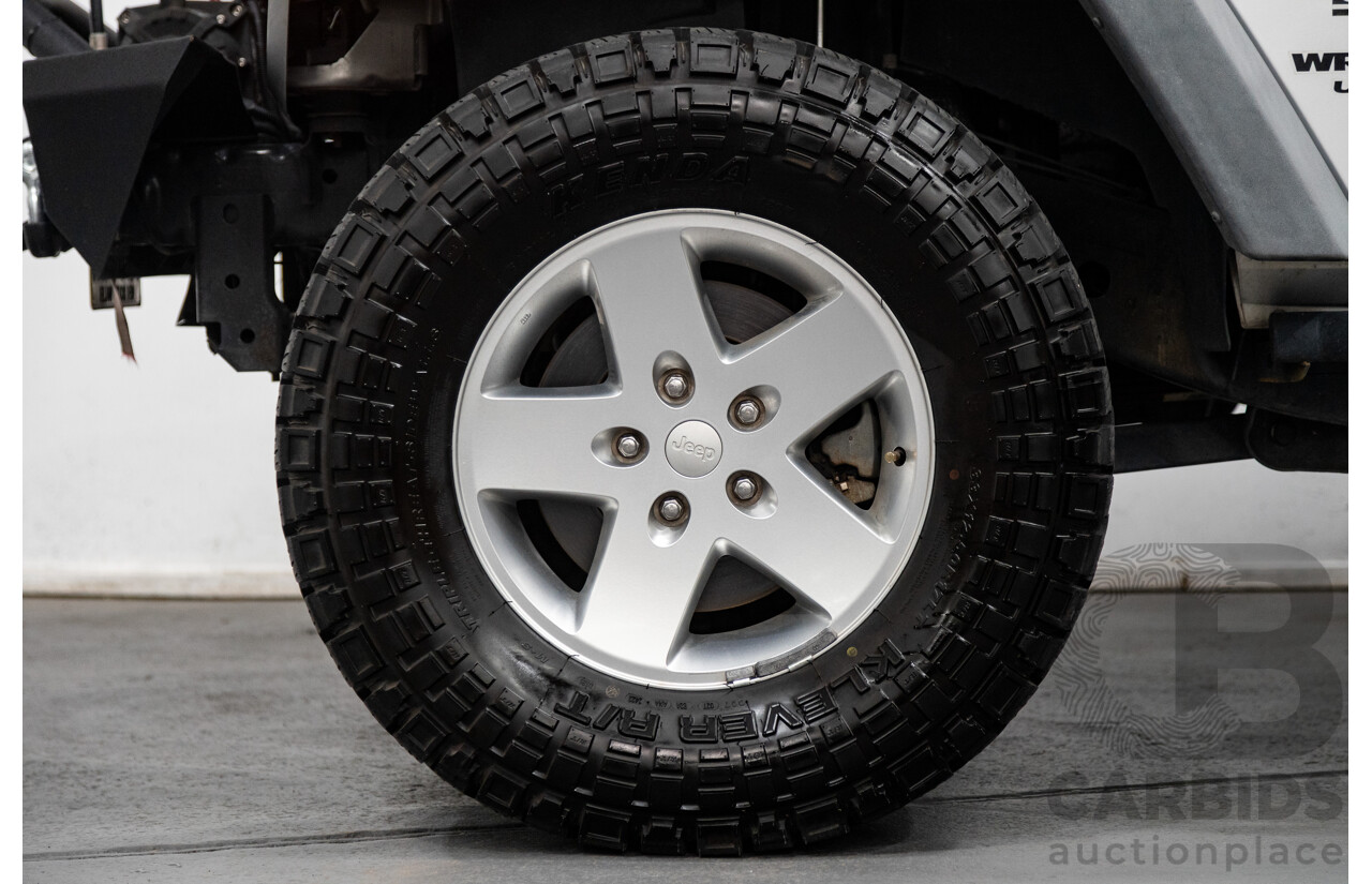 11/2010 Jeep Wrangler Unlimited Sport (4x4) JK MY09 4D Hardtop Convertible Silver V6 3.8L