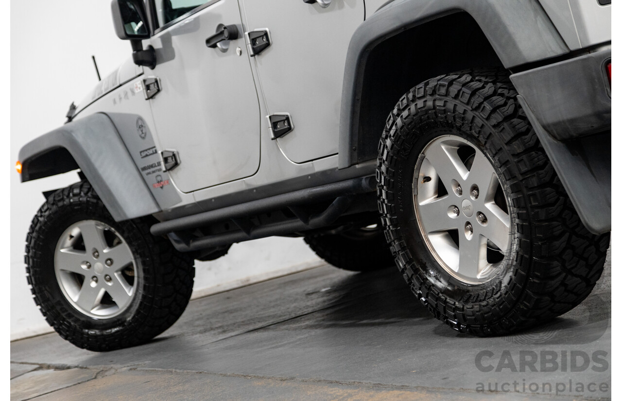 11/2010 Jeep Wrangler Unlimited Sport (4x4) JK MY09 4D Hardtop Convertible Silver V6 3.8L