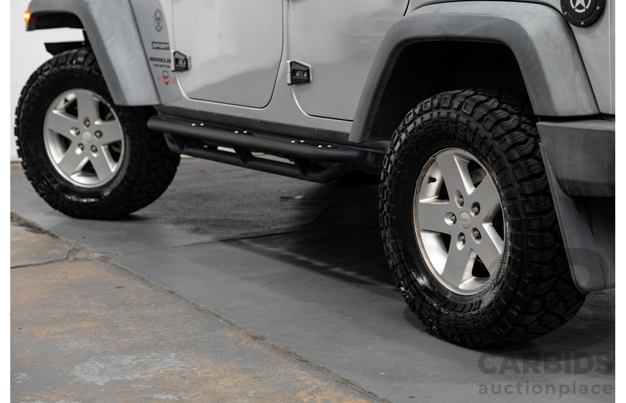 11/2010 Jeep Wrangler Unlimited Sport (4x4) JK MY09 4D Hardtop Convertible Silver V6 3.8L