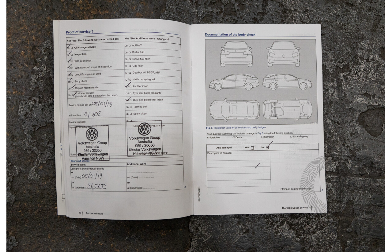 02/2015 Volkswagen Golf R (AWD) MK7 AU MY15 5D Hatchback White Turbo 2.0L