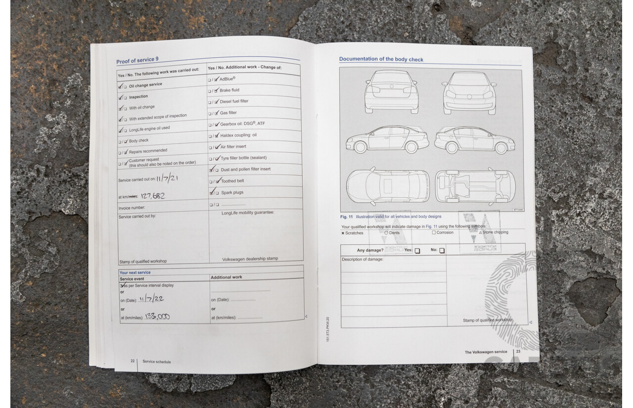 02/2015 Volkswagen Golf R (AWD) MK7 AU MY15 5D Hatchback White Turbo 2.0L