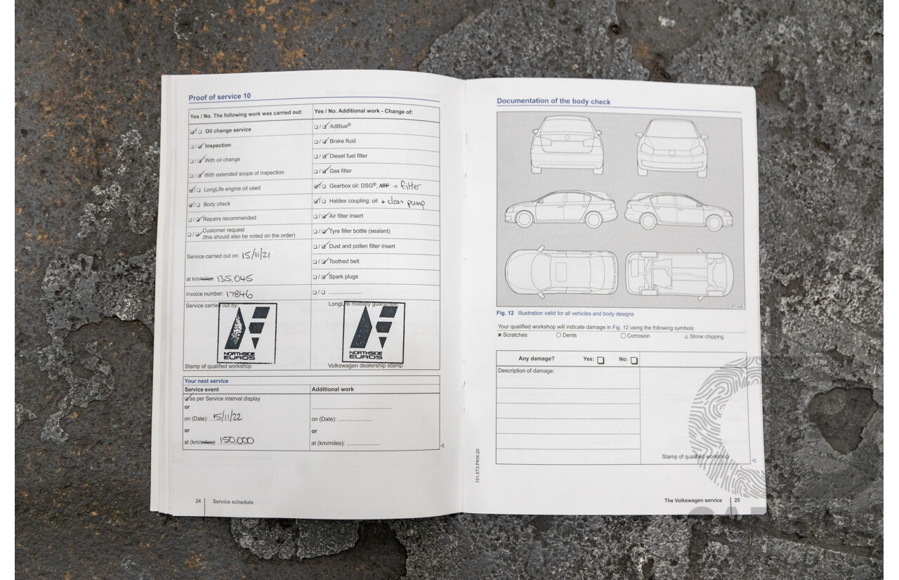02/2015 Volkswagen Golf R (AWD) MK7 AU MY15 5D Hatchback White Turbo 2.0L