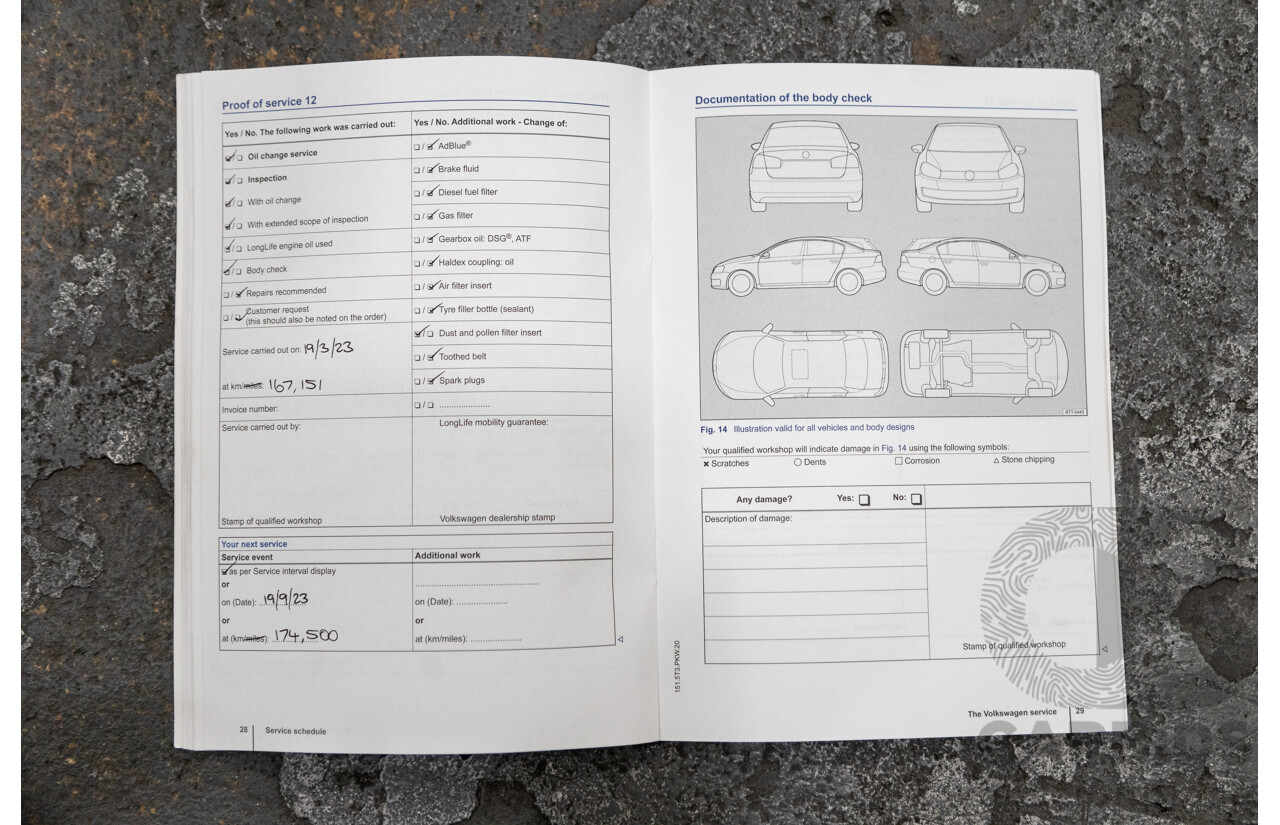 02/2015 Volkswagen Golf R (AWD) MK7 AU MY15 5D Hatchback White Turbo 2.0L
