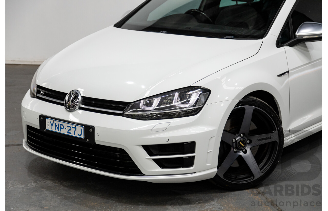 02/2015 Volkswagen Golf R (AWD) MK7 AU MY15 5D Hatchback White Turbo 2.0L