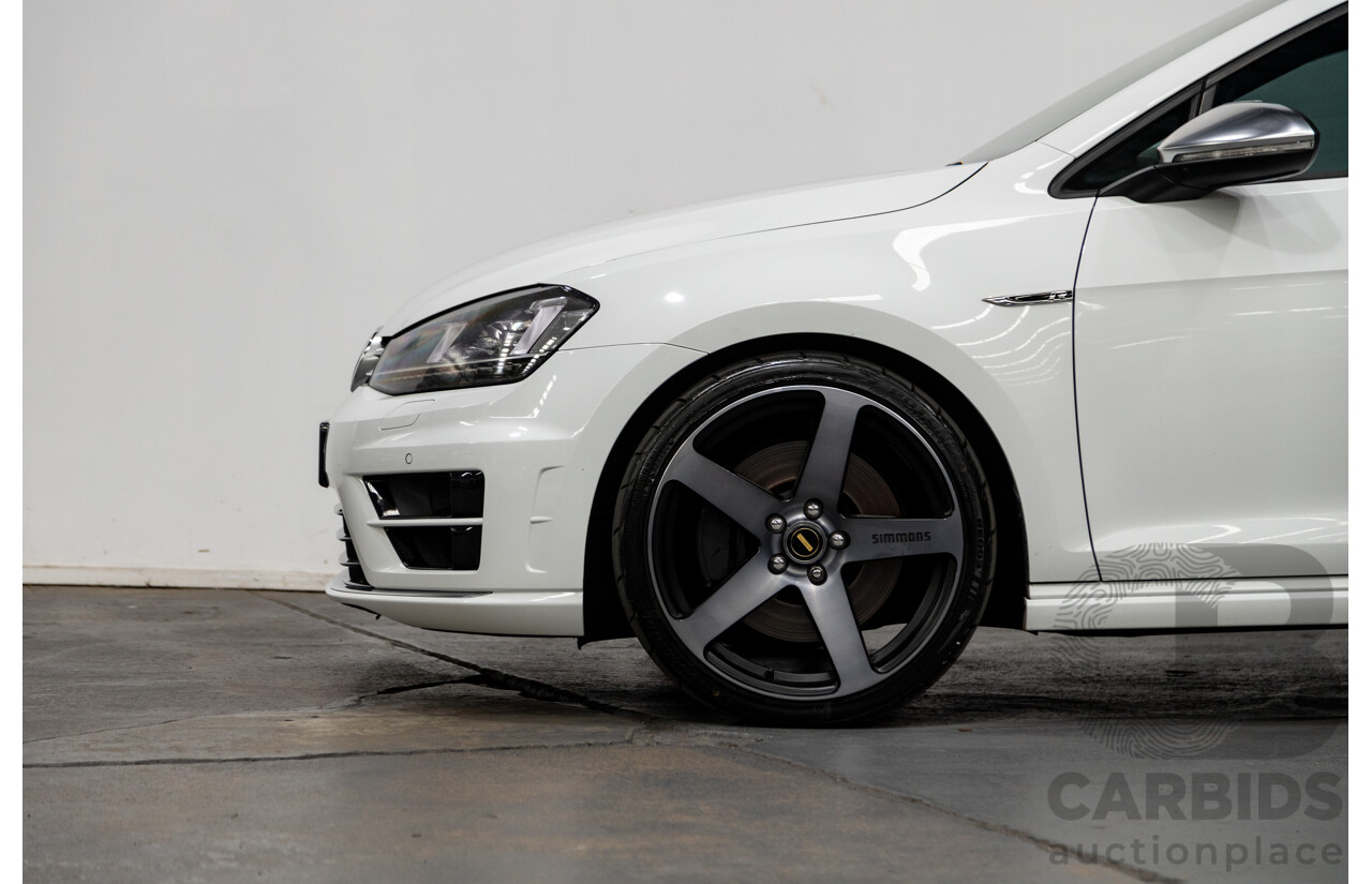 02/2015 Volkswagen Golf R (AWD) MK7 AU MY15 5D Hatchback White Turbo 2.0L