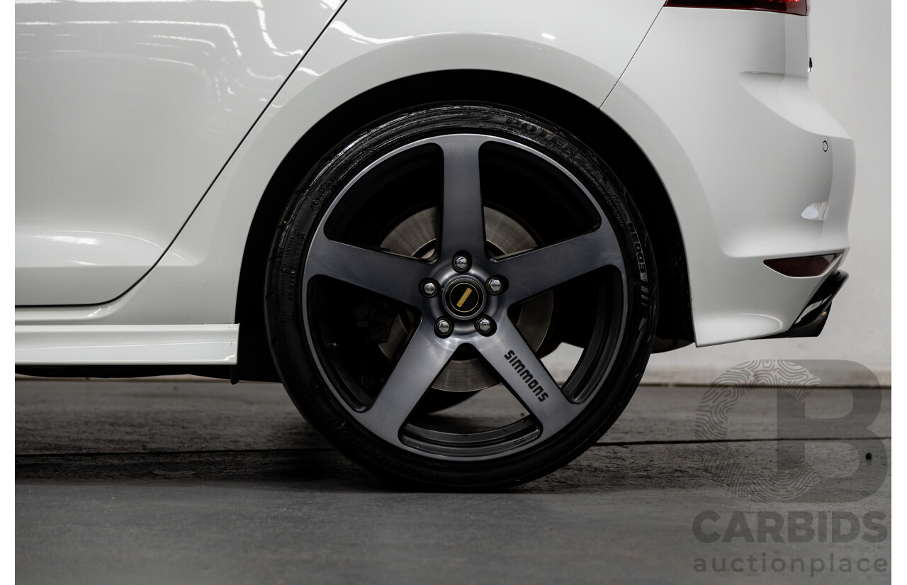 02/2015 Volkswagen Golf R (AWD) MK7 AU MY15 5D Hatchback White Turbo 2.0L