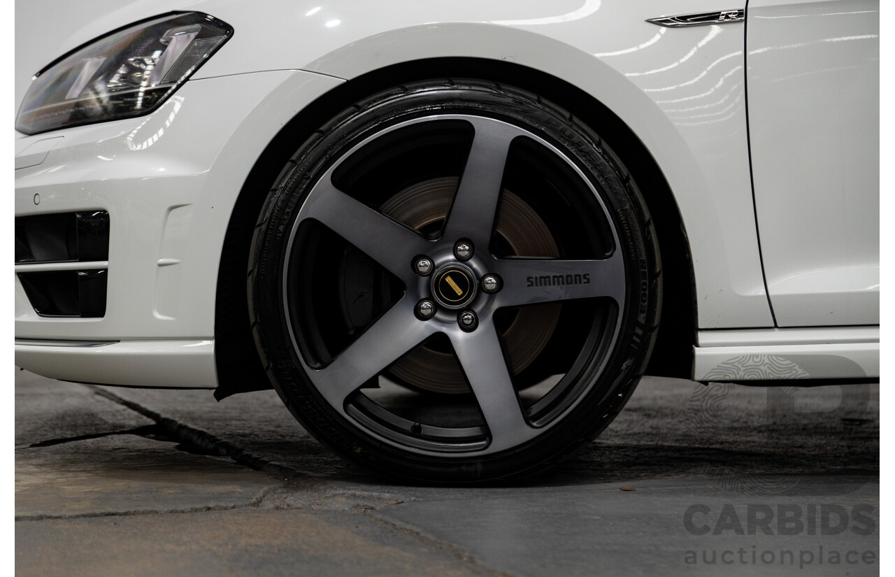 02/2015 Volkswagen Golf R (AWD) MK7 AU MY15 5D Hatchback White Turbo 2.0L