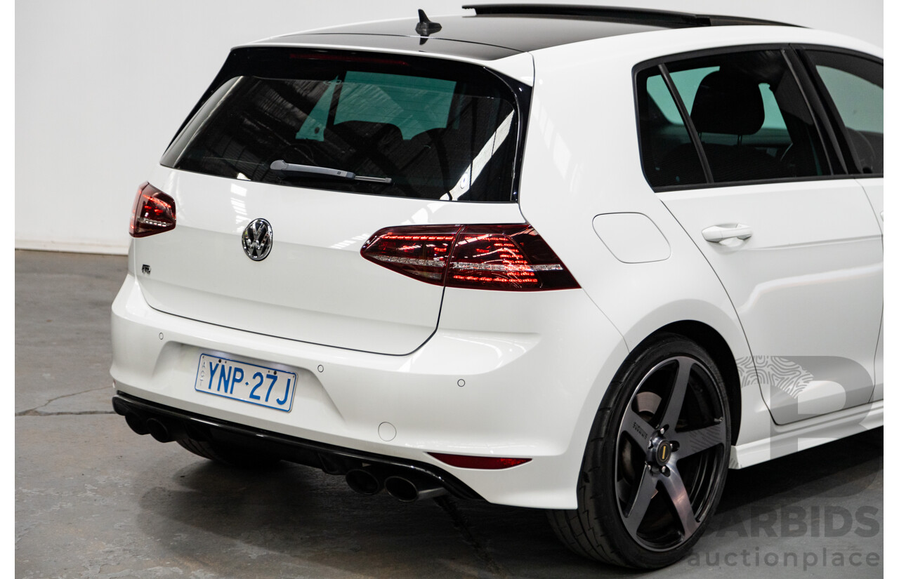 02/2015 Volkswagen Golf R (AWD) MK7 AU MY15 5D Hatchback White Turbo 2.0L