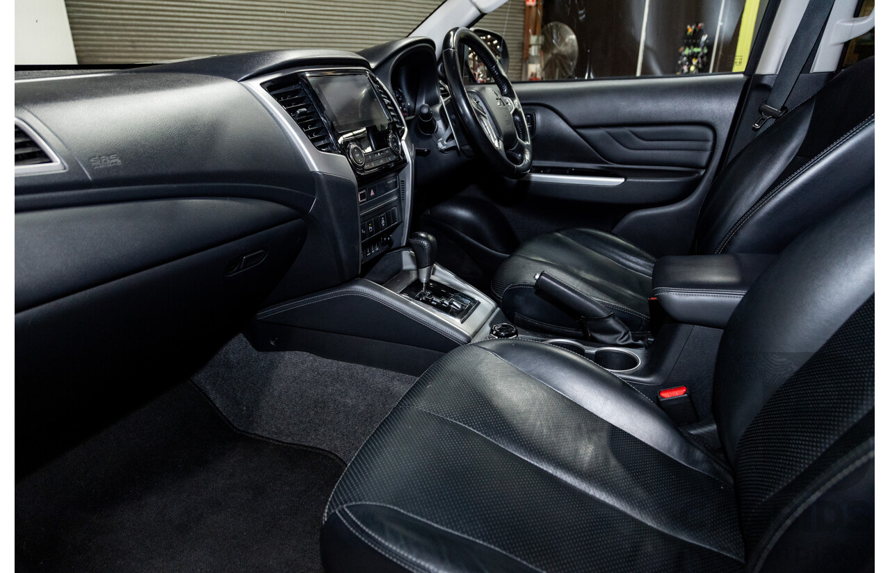 10/2020 Mitsubishi Triton GSR (4x4) MR MY20 Double Cab P/Up Sunflare Orange Turbo Diesel 2.4L