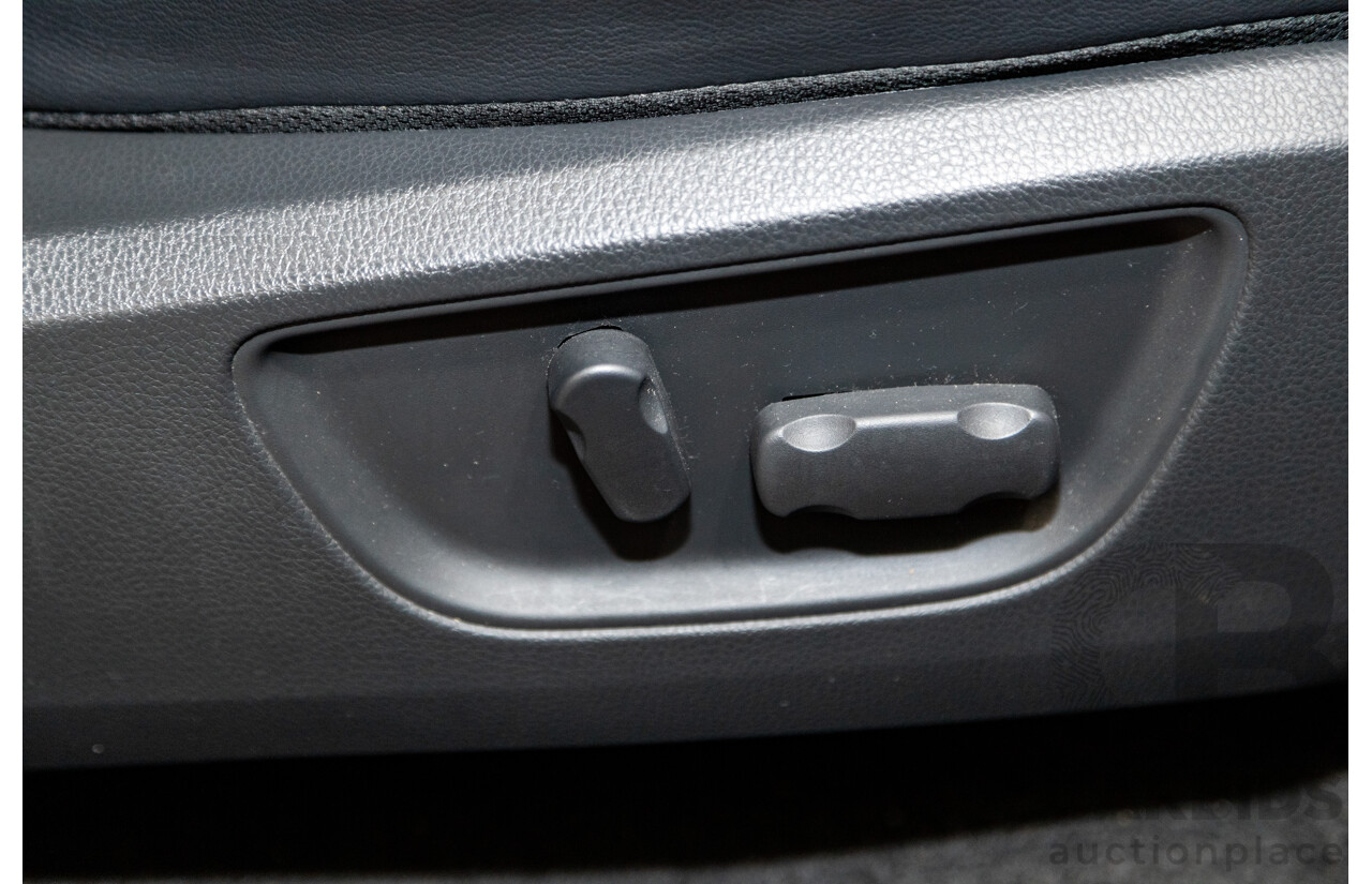 10/2020 Mitsubishi Triton GSR (4x4) MR MY20 Double Cab P/Up Sunflare Orange Turbo Diesel 2.4L