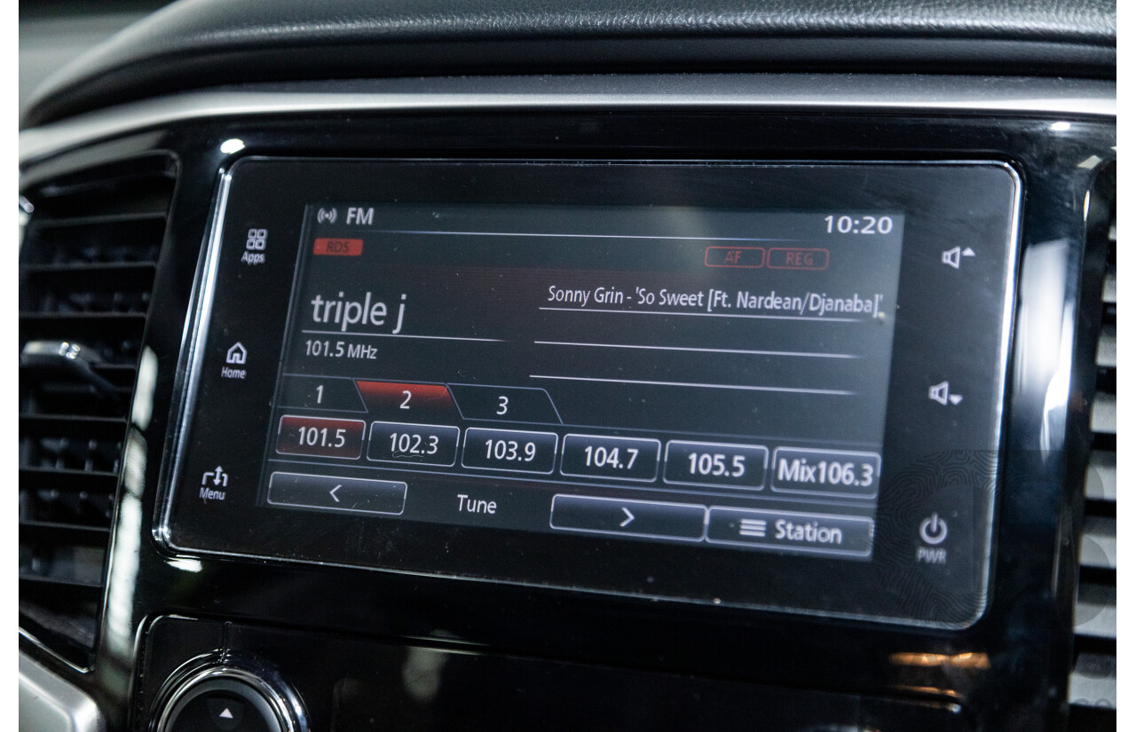 10/2020 Mitsubishi Triton GSR (4x4) MR MY20 Double Cab P/Up Sunflare Orange Turbo Diesel 2.4L