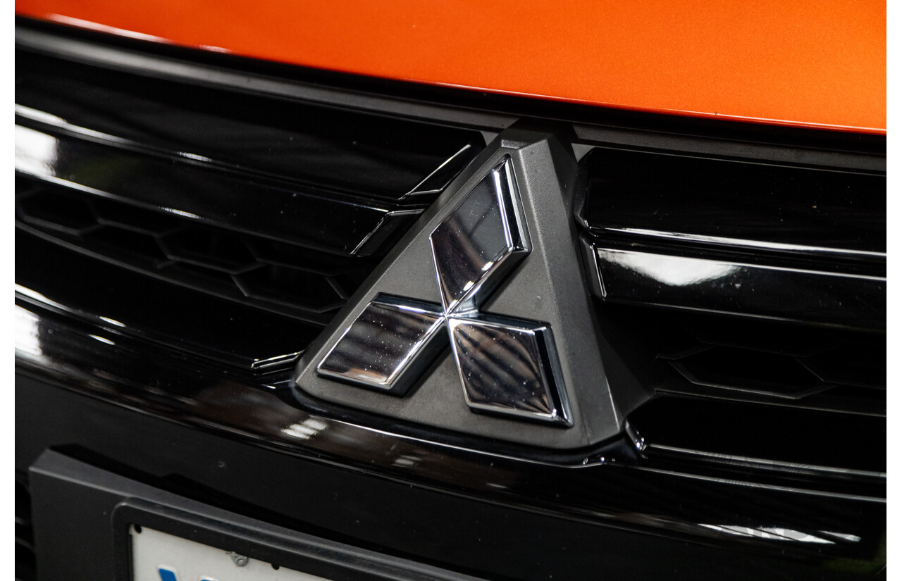 10/2020 Mitsubishi Triton GSR (4x4) MR MY20 Double Cab P/Up Sunflare Orange Turbo Diesel 2.4L