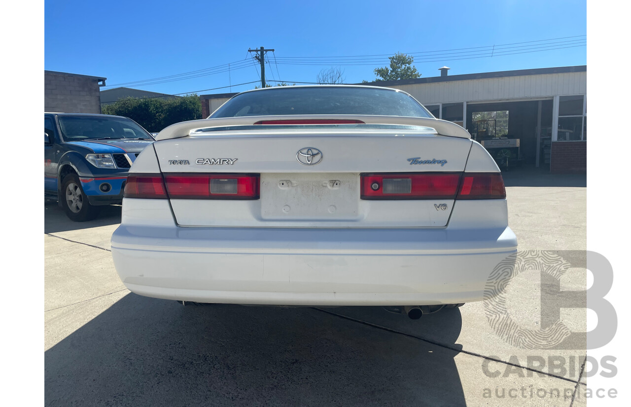 07/2000 Toyota Camry TOURING FWD MCV20R 4D Sedan White 3.0L