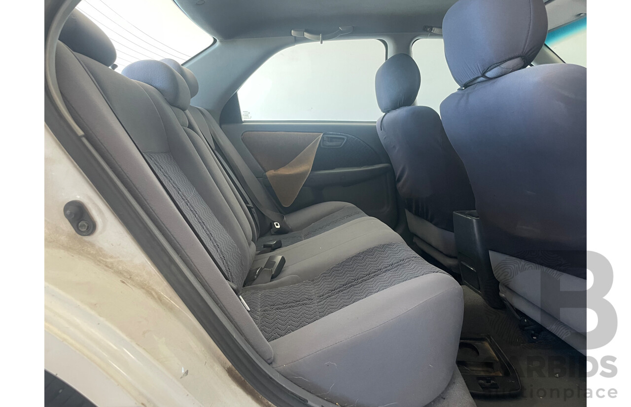 07/2000 Toyota Camry TOURING FWD MCV20R 4D Sedan White 3.0L