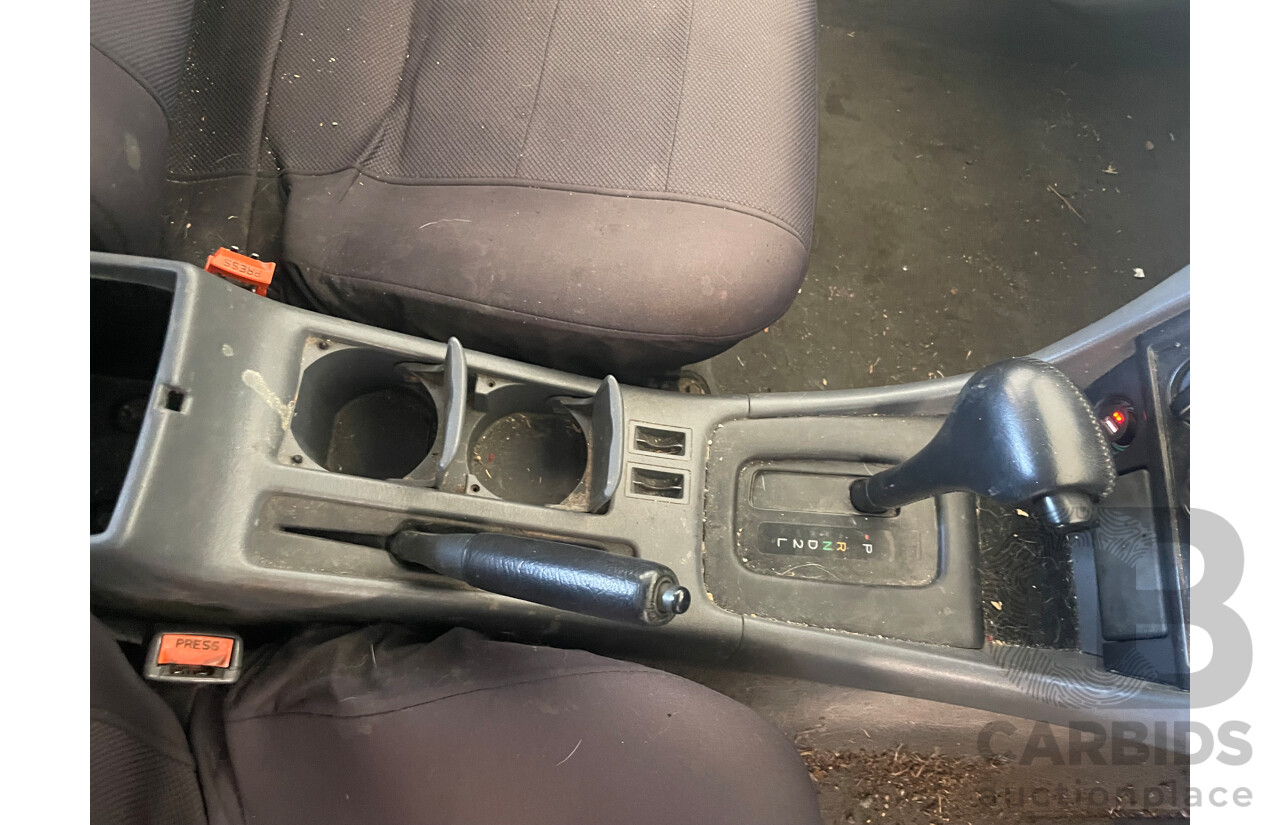 07/2000 Toyota Camry TOURING FWD MCV20R 4D Sedan White 3.0L