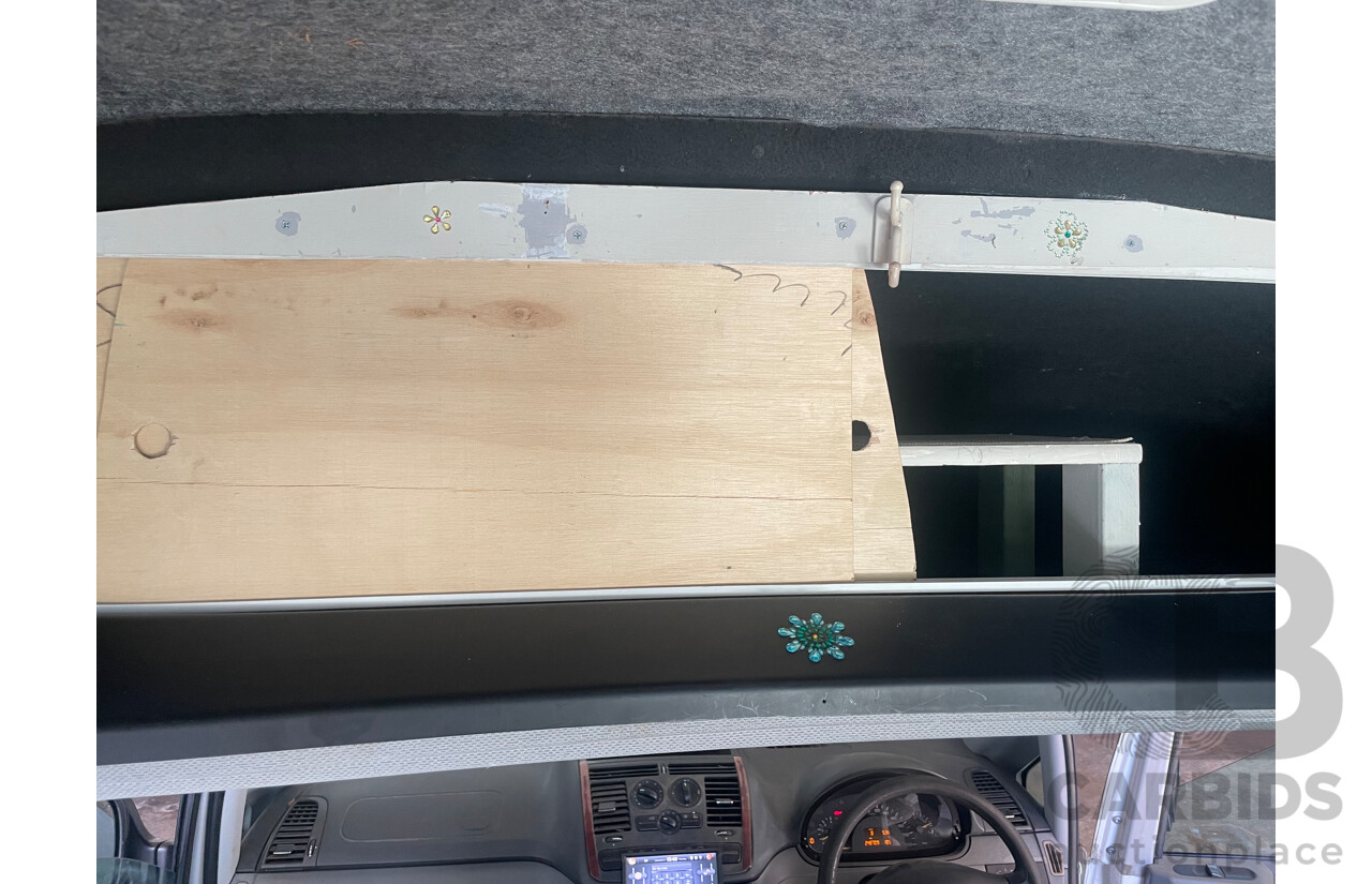 9/2005 Mercedes-Benz Vito 109cdi LONG Hi-Roof  4d Van White 2.1L - Campervan